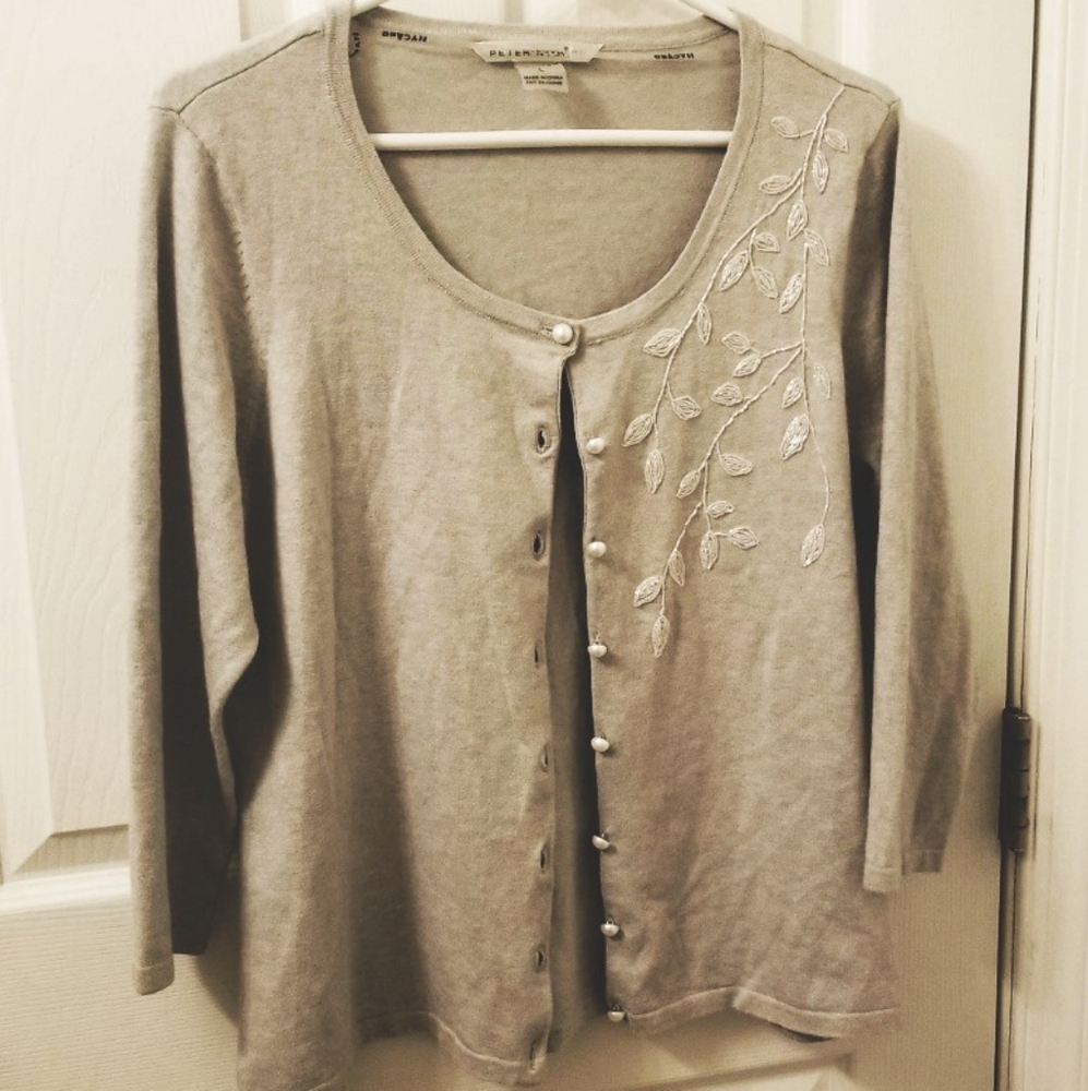 Peter Nygard Petite cardigan with Beaded vinew